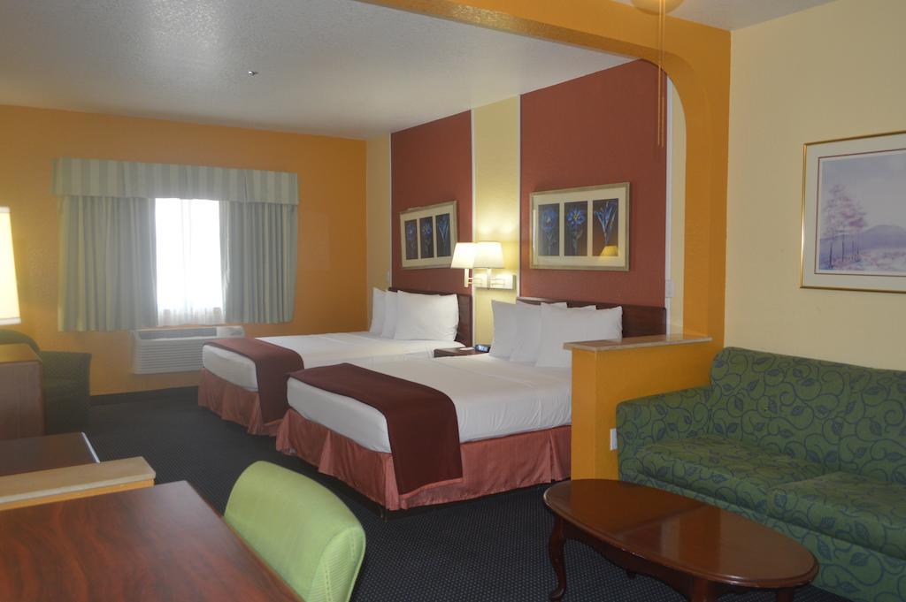 Howard Johnson By Wyndham San Antonio Hotel & Suites Exteriör bild
