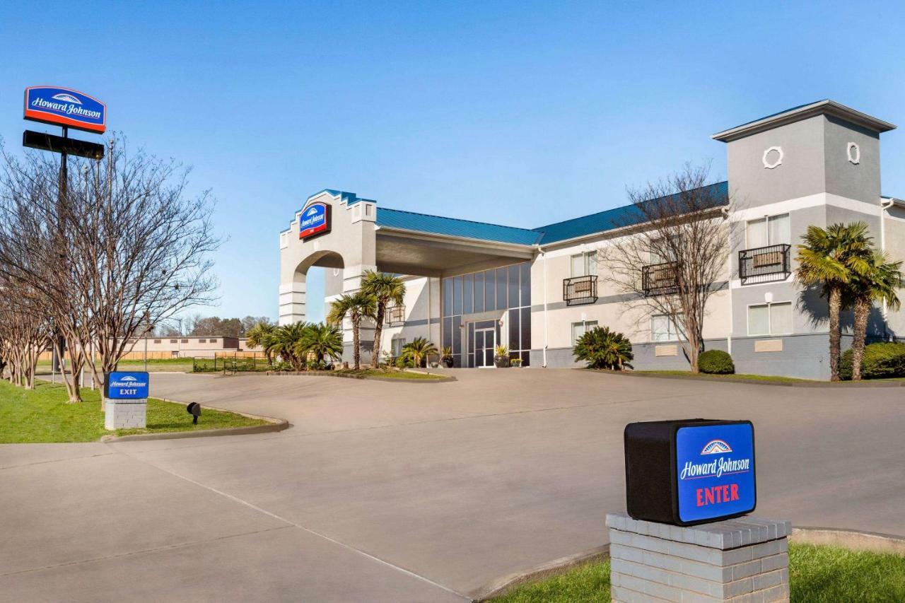 Howard Johnson By Wyndham San Antonio Hotel & Suites Exteriör bild
