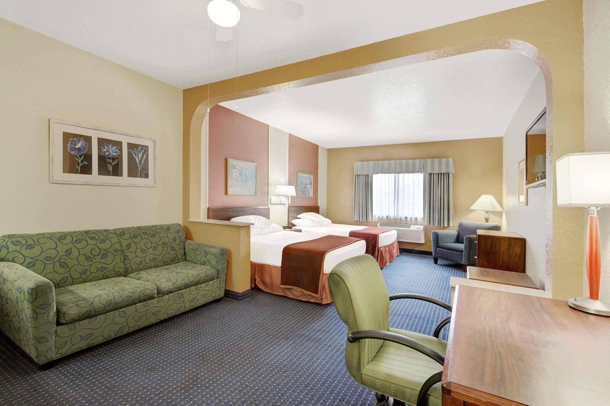 Howard Johnson By Wyndham San Antonio Hotel & Suites Exteriör bild