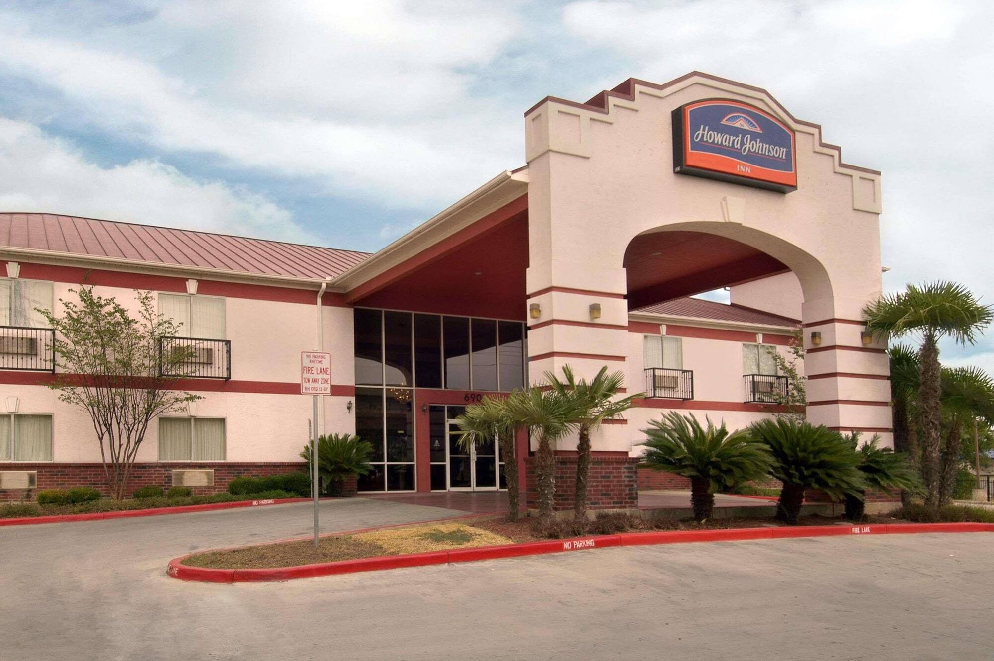 Howard Johnson By Wyndham San Antonio Hotel & Suites Exteriör bild